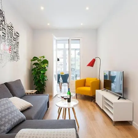 Paseo De Gracia Spacious 4bd - 4bth Apartman Barcelona