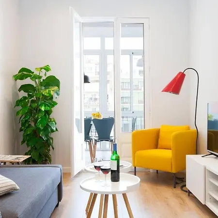 Paseo De Gracia Spacious 4bd - 4bth
