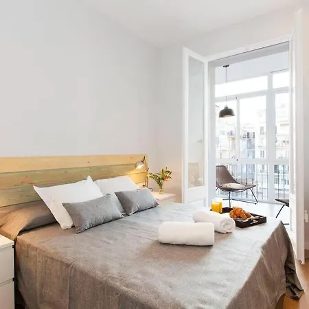 דירה Paseo De Gracia Spacious 4bd - 4bth *
